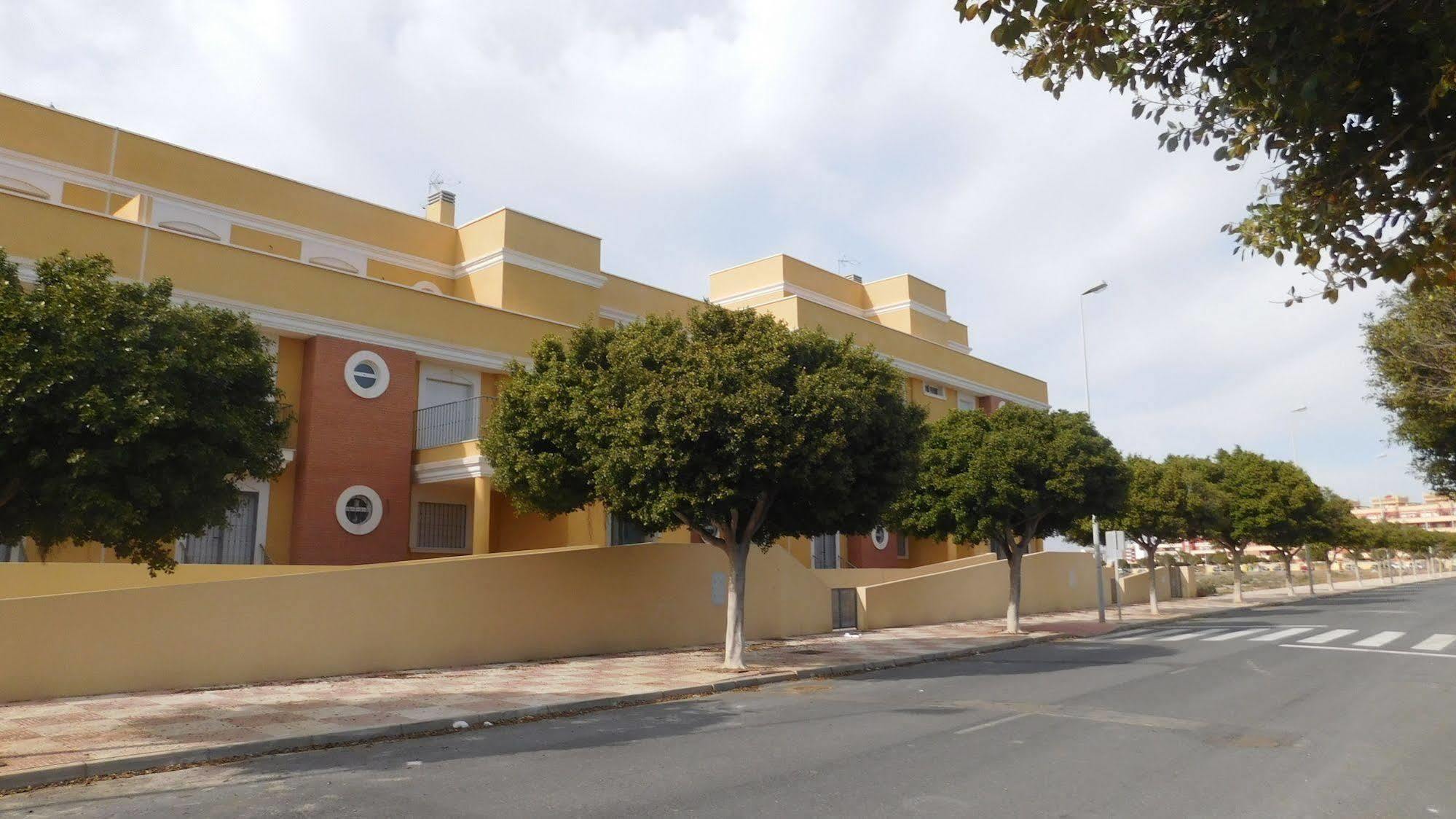 Apartamentos Playamar Roquetas de Mar Ngoại thất bức ảnh