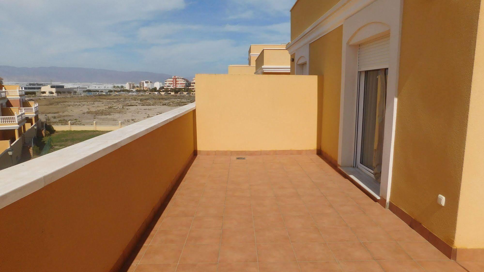 Apartamentos Playamar Roquetas de Mar Ngoại thất bức ảnh